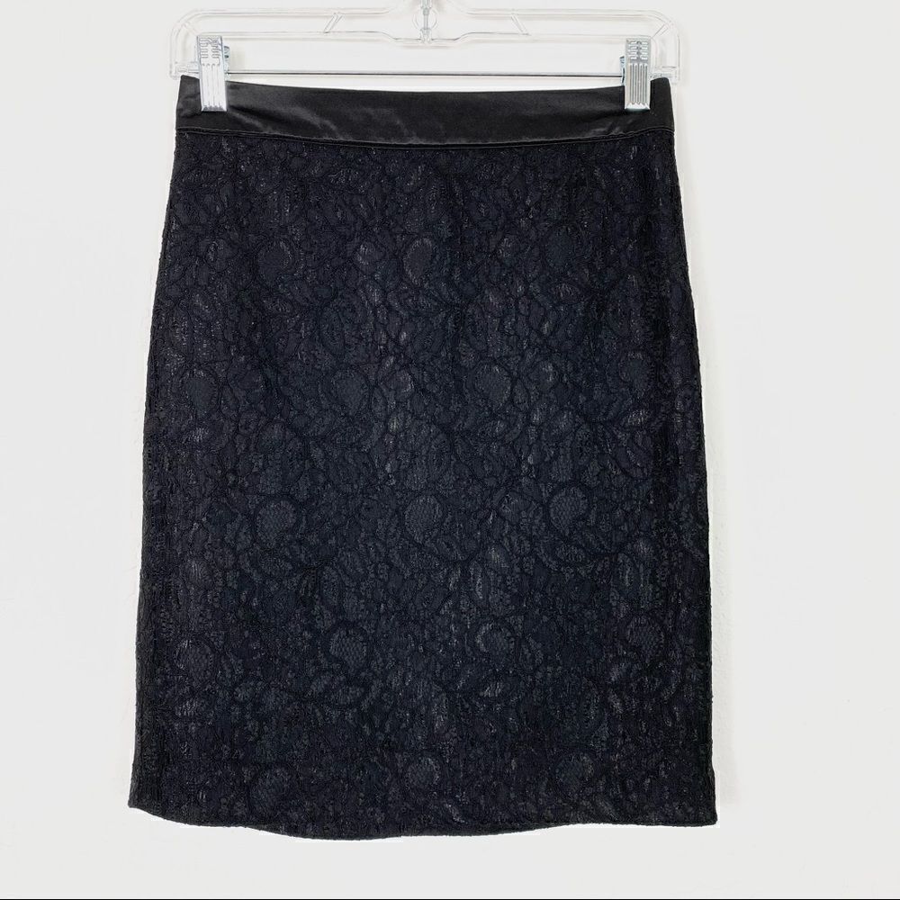 Forever 21 Black Floral Lace Pencil Skirt